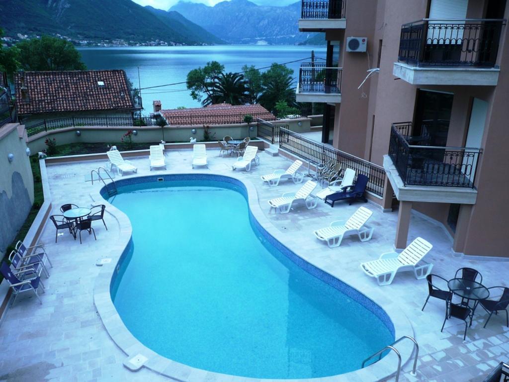 Apartments Coral Cattaro Esterno foto