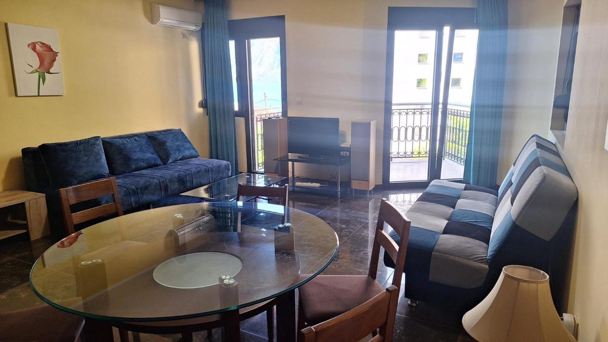 Apartments Coral Cattaro Esterno foto
