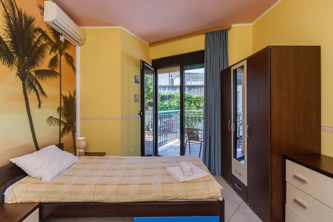 Apartments Coral Cattaro Esterno foto