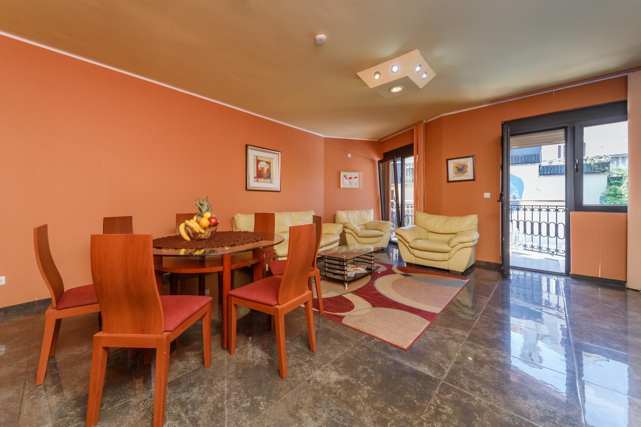 Apartments Coral Cattaro Esterno foto